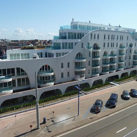 White Princess Koksijde Kültér fotó